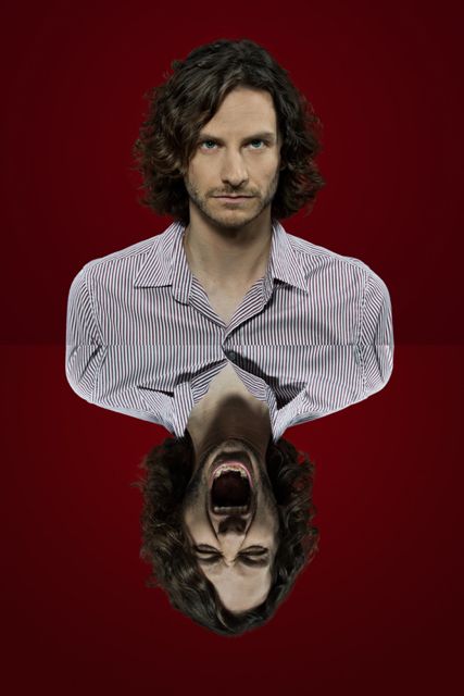 gotye-by-kane-hibberd[1].jpg